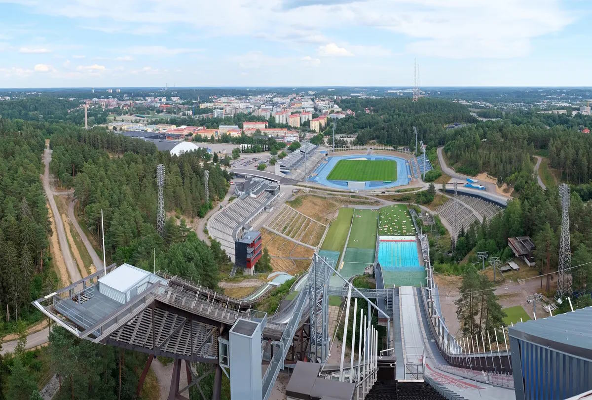 Sommer: Finnland Lahti Schanze Foto visit finland