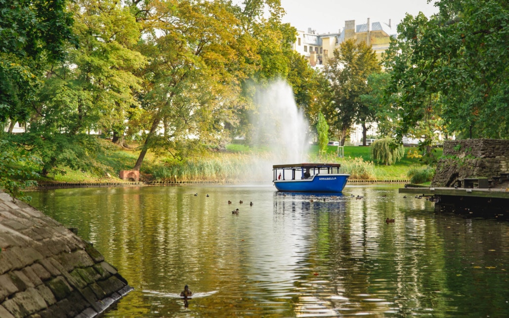 Sommer: Litauen Riga Kanalrundfahrt Foto Anabella
