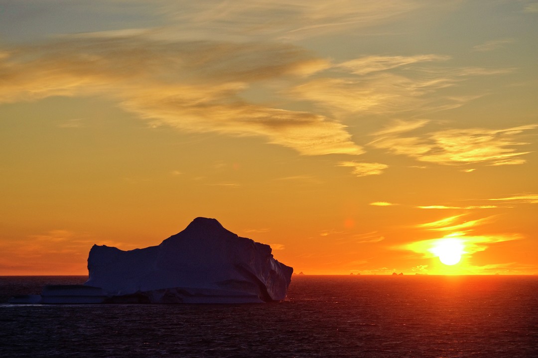 Expeditionen: baffin bay thomas haltner hurtigruten