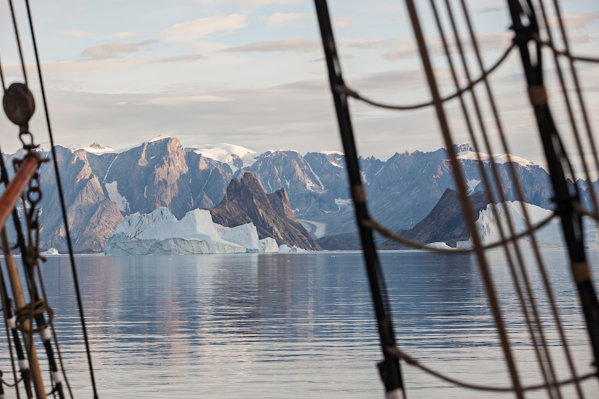 Expeditionen: kangertittivaq per arnesen visitgreenland com