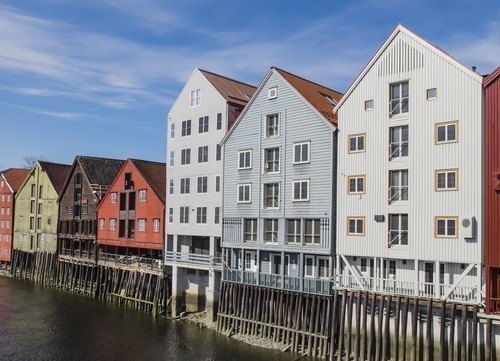 Hurtigruten: nidelva trondheim merle klein hurtigruten