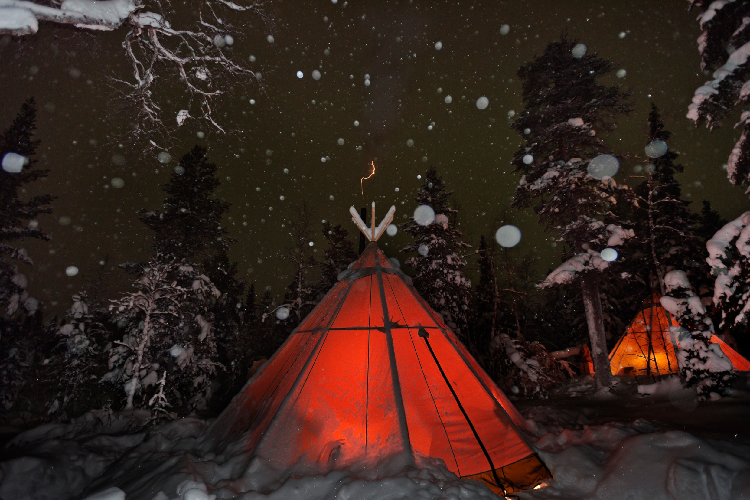 Skandinavien exklusiv: sapmi natur camp anna CBhlund visitsweden