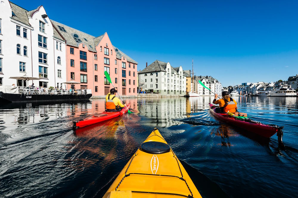Sommer: Norwegen Alesund Kajaktour