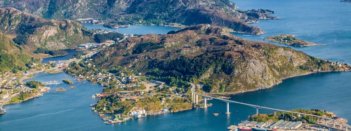 Nicko cruises: Nowegen Maloy Vogelblick Foto Visit Norway d