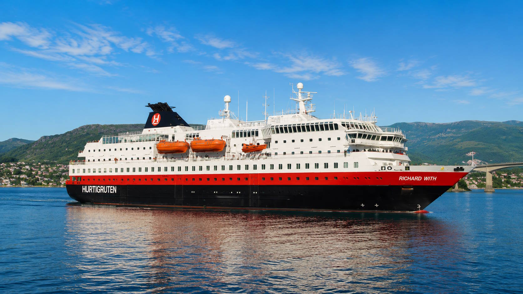 Hurtigruten: Richard With