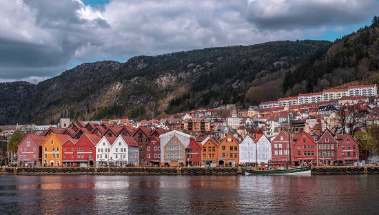 Expeditionen: bergen tommy simonsen hurtigruten