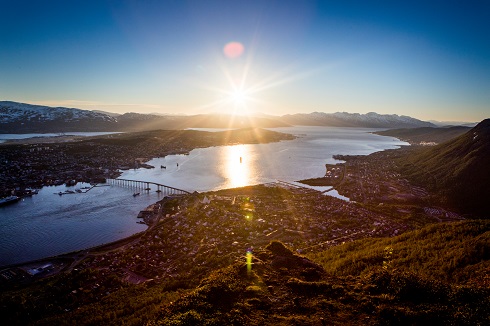 Sommer: cablecar tromso christian roth christensen visitnorway