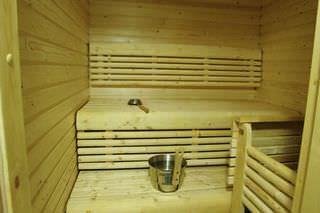 : fintouring U  III