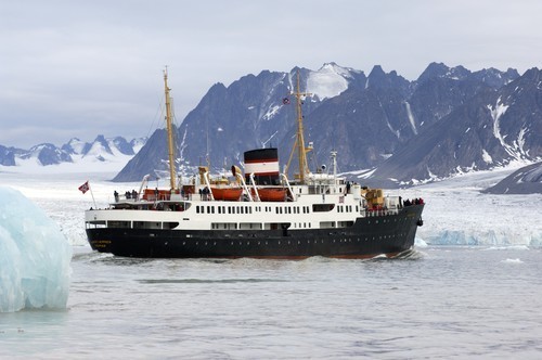 Hurtigruten: nordstjernen trym ivar bergsmo hurtigruten d